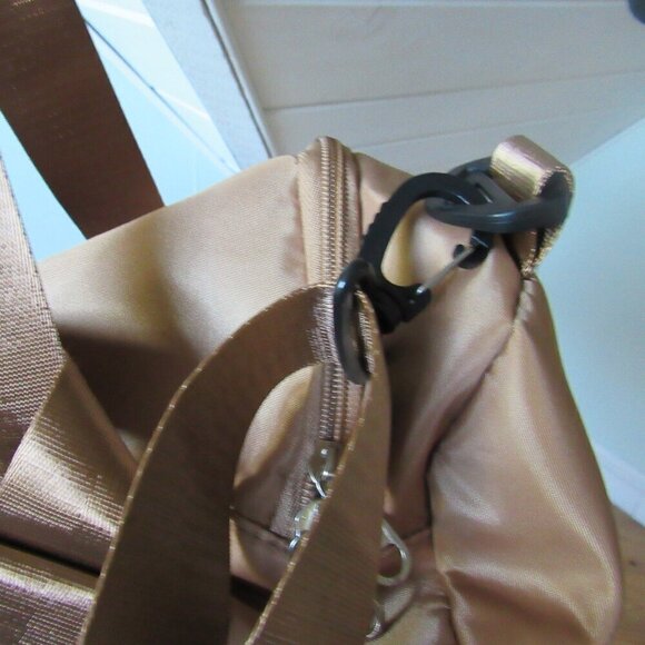 Beige Zuomanni Duffle Bag Multiple Pockets Shoe Compartment - Picture 6 of 11